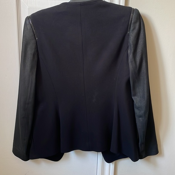 Theory black blazer with leather sleeve - Picture 5 of 5